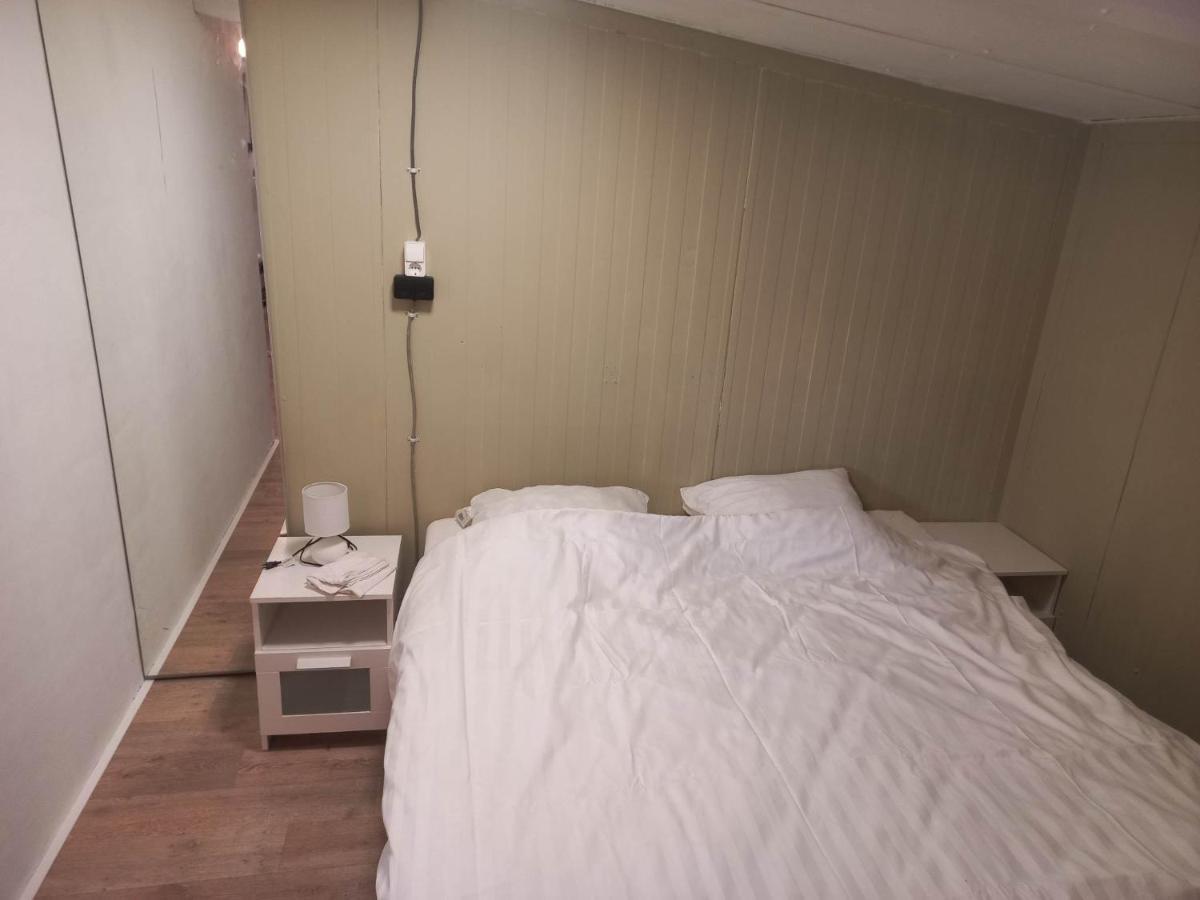 Camping Family Room Ter Aar Екстериор снимка